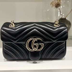 Gucci Marmont 2025-2026 Small Black Lambskin Leather Light Gold Hardware